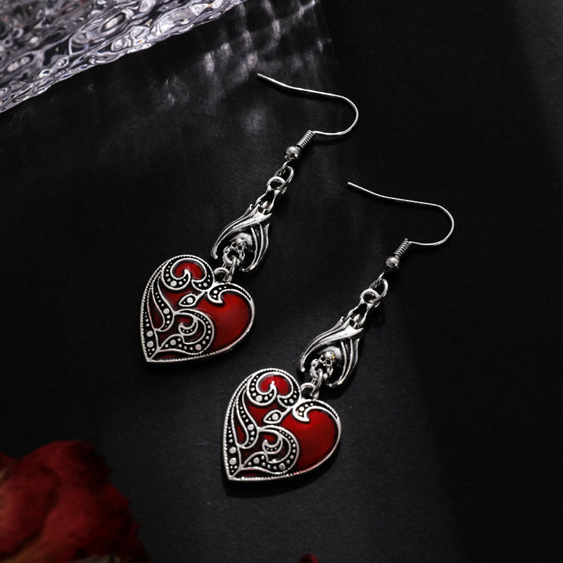 Wholesale Dark Gothic Retro Burgundy Heart Pendant